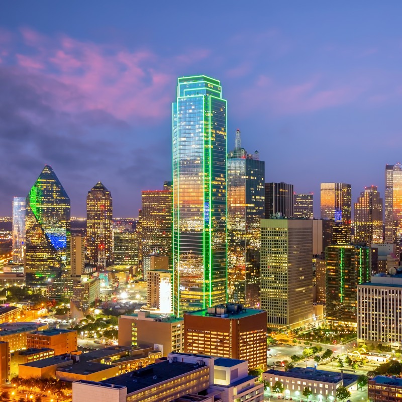 Dallas Movers in Downtown Dallas